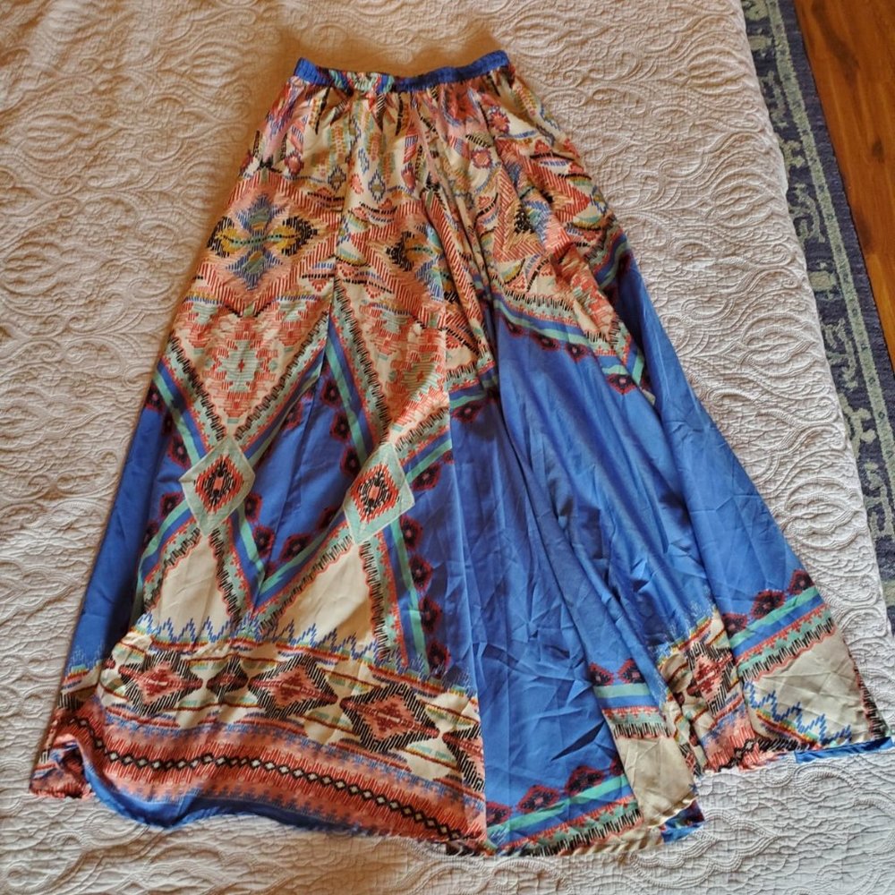 Beautiful Flowy Elastic Waist Skirt